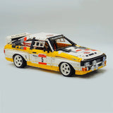 Audi Sport Quattro S1 Group B en briques 1:8 – vue de profil montrant les élargisseurs d'ailes