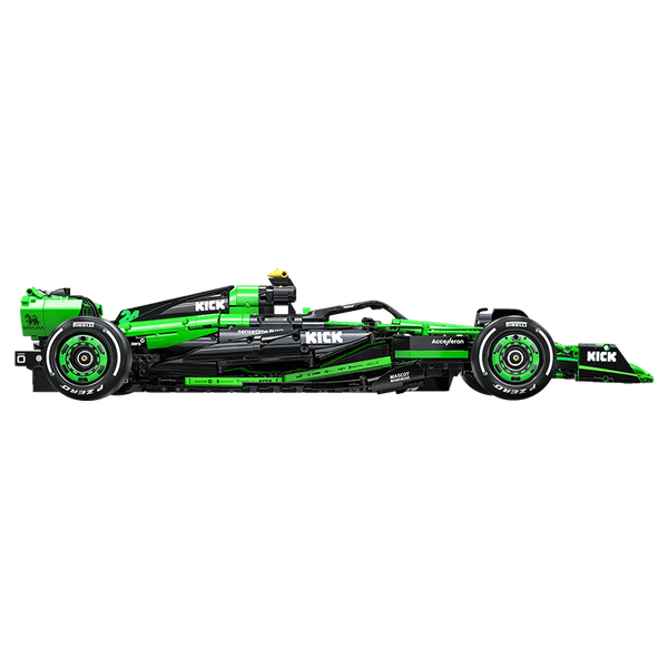 Kick Sauber F1 C44 in Bricks 1:8 – F1 Model