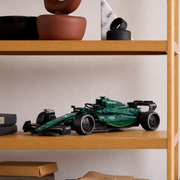 British Racing Green F1 AMR25 en briques 1:8 – Boîte et packaging du set 1960 pièces | TrackBricks