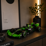 Kick Sauber F1 C44 2024 en Briques 1:24 – Vue produit TrackBricks