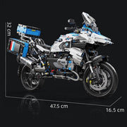 Moto R1250 GS Adventure en briques 1:5 – Détails moteur boxer bicylindre | TrackBricks