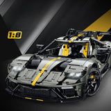 Ford GT Mansory en briques 1:8 – Vue arrière avec aileron et diffuseur