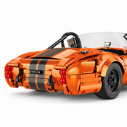 American V8 Roadster 427 1:8 — GULY 10664 — Vue arrière