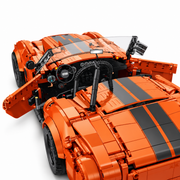 American V8 Roadster 427 1:8 — GULY 10664 — Habitacle et portes ouvertes